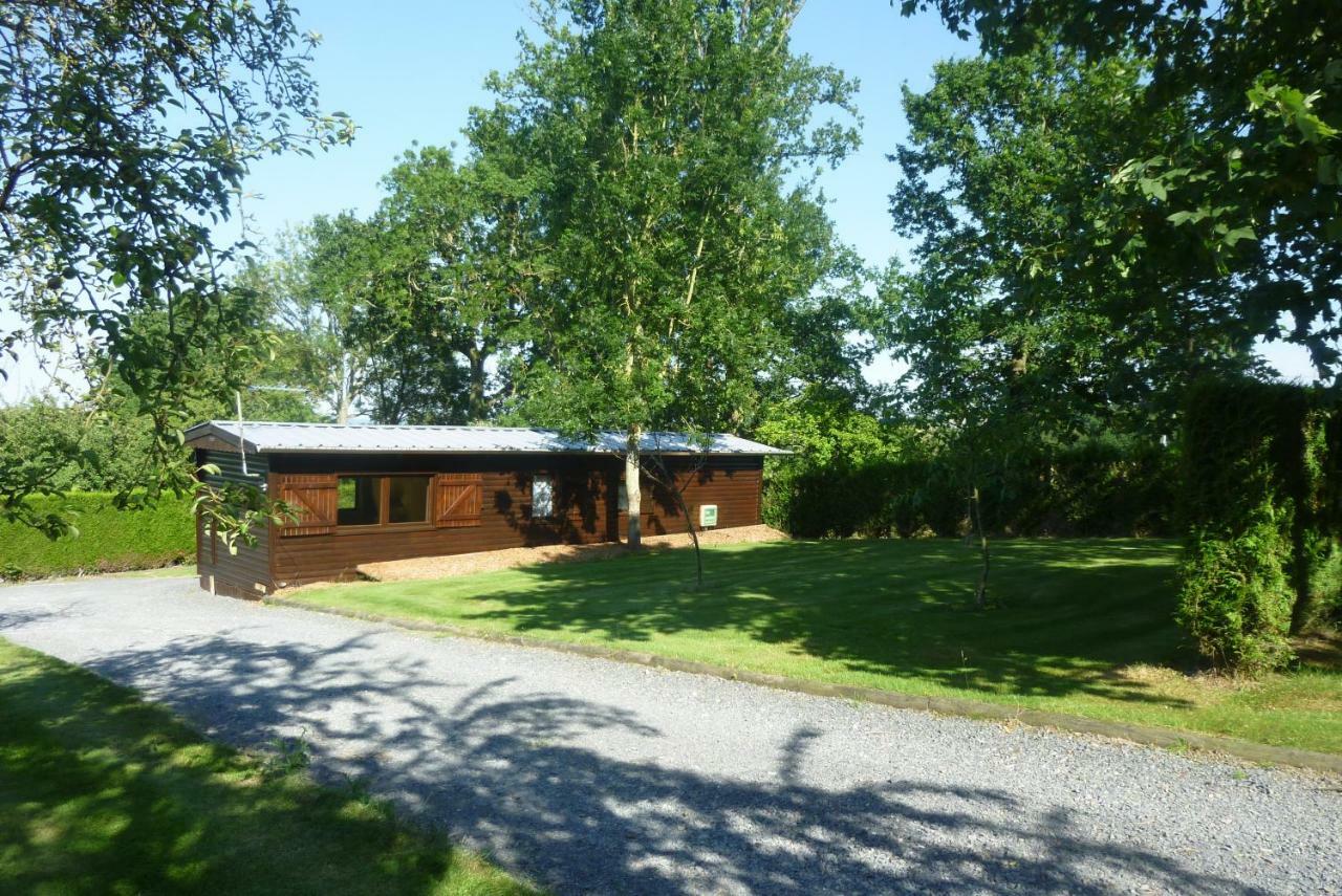 Villa Relais Du Saussay à Pertheville-Ners Extérieur photo